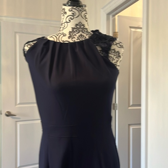 Blue jumpsuit can be worn at office with a blazer or an evening out. - Picture 2 of 5